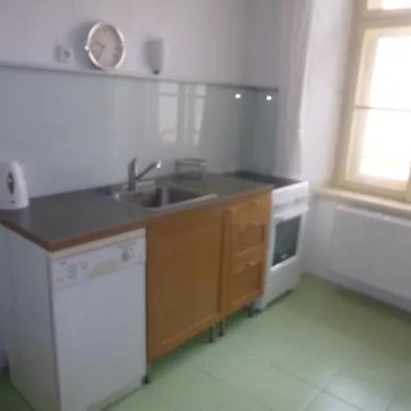 Apartman 735
