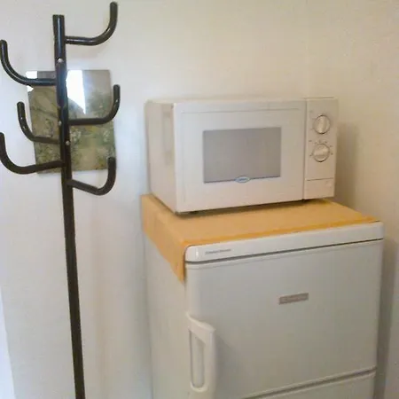 Apartman 735 *